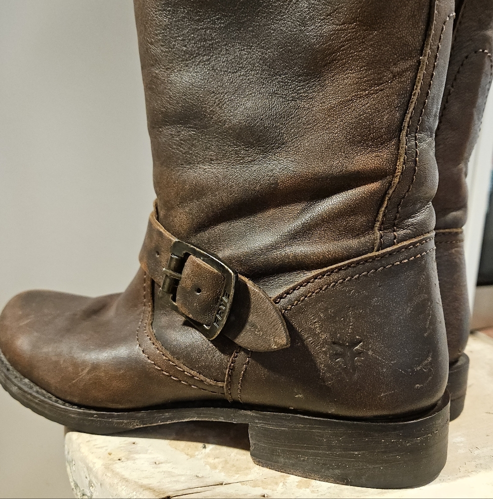 Frye Veronica Slouch Brown Leather Engineer Boots 8 - Picture 8 of 10